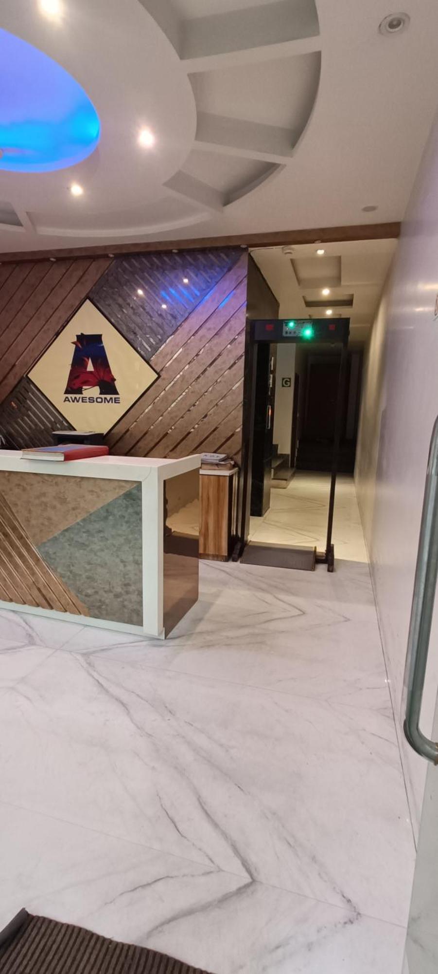 Hotel Awesome International Új-Delhi Kültér fotó